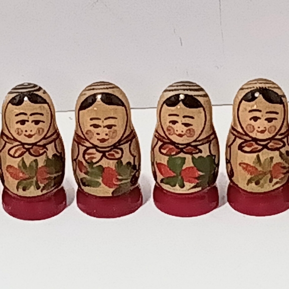 Vintage Wooden Russian Matryoshka Dolls Set of 10 2" Hand Painted Solid Dolls - Picture 4 of 6